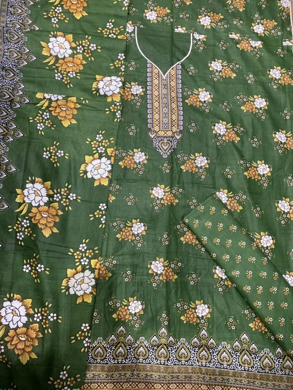 Elegant Green Floral Printed 3-Piece Women’s Unstitched Suit with Embroidered Neckline & Border